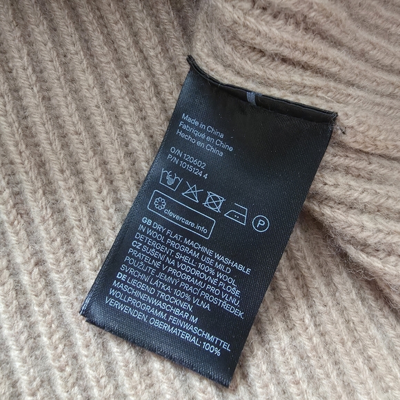 H&M Beige Wool Ribbed Sweater - Picture 7 of 10